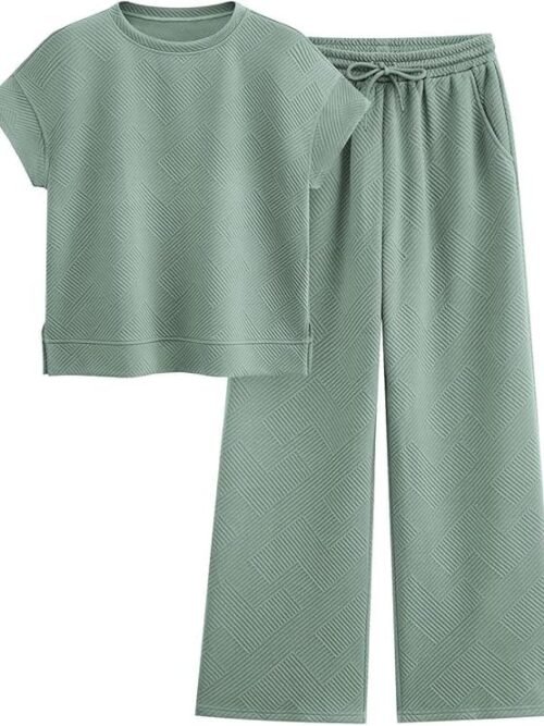 Amazon_com_ PRETTYGARDEN 2 Piece Outfits For Women Casual Tracksuit Short Sleeve Tops And Wide Leg Long Pants Matching Lounge Sets _ Clothing, Shoes & Jewelry Green Velvet Wear